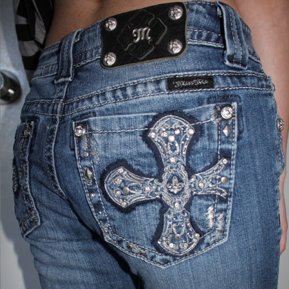 Miss Me Low Rise Blue Embellished Cross Back-Pocket Skinny Jeans